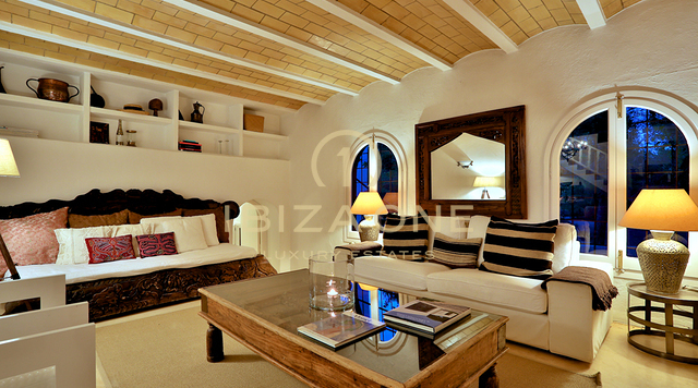 Repräsentative Luxus- und gemütliche Villa zu vermieten, Ibiza - Repräsentative Luxus- und gemütliche Villa zu verkaufen, Ibiza