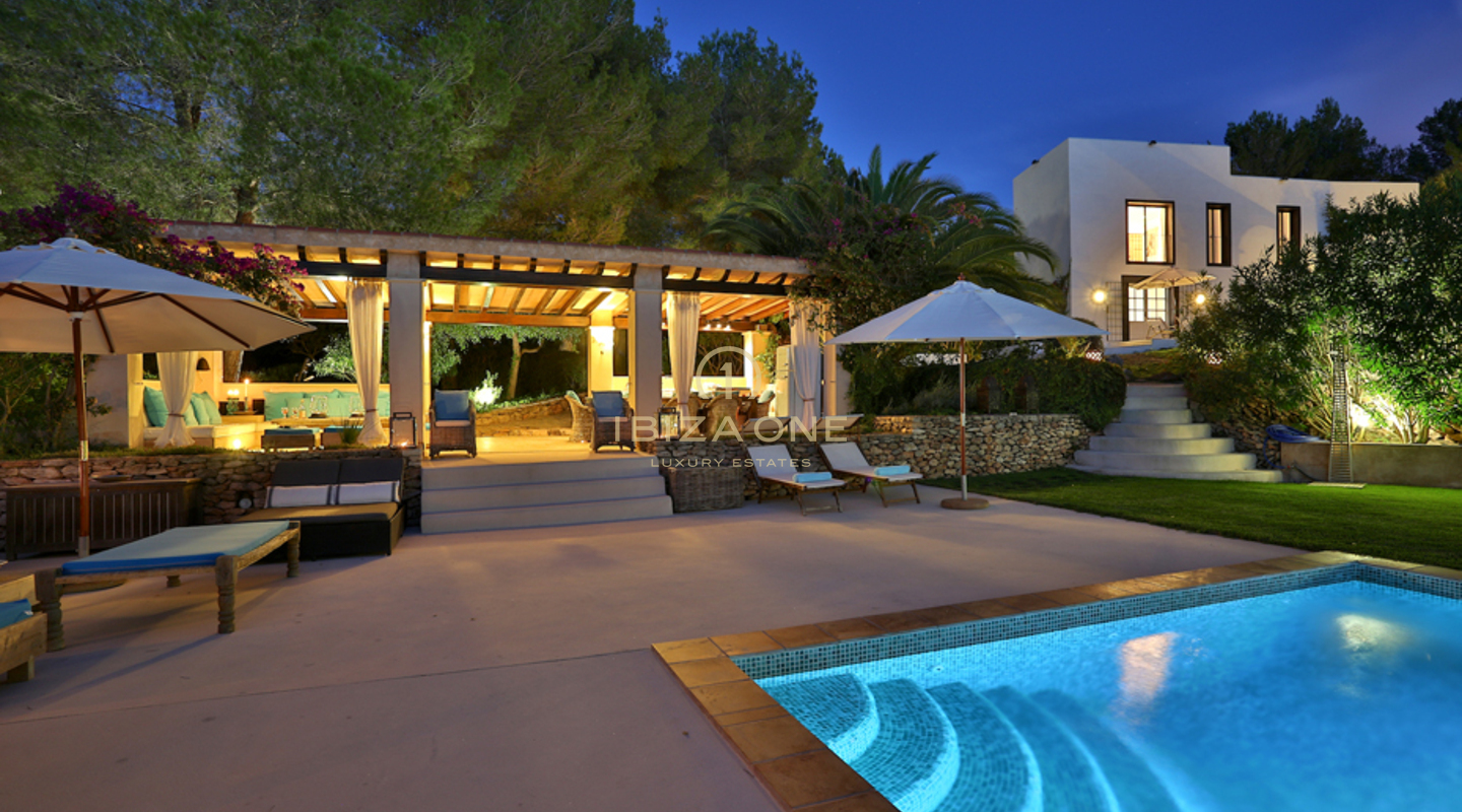 Representatieve luxe en gezellige villa te huur, Ibiza - Representatieve luxe en gezellige villa te koop, Ibiza