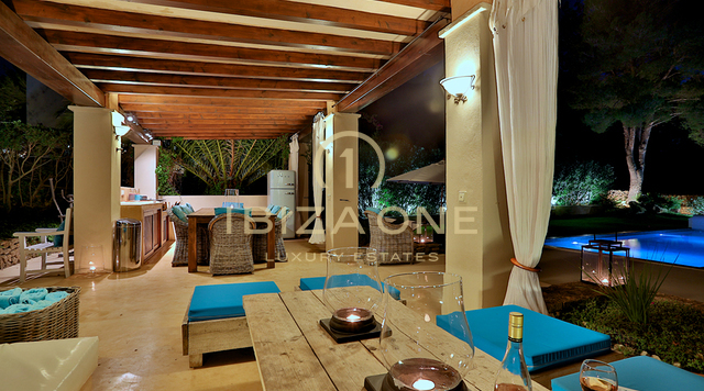 Repräsentative Luxus- und gemütliche Villa zu vermieten, Ibiza - Repräsentative Luxus- und gemütliche Villa zu verkaufen, Ibiza