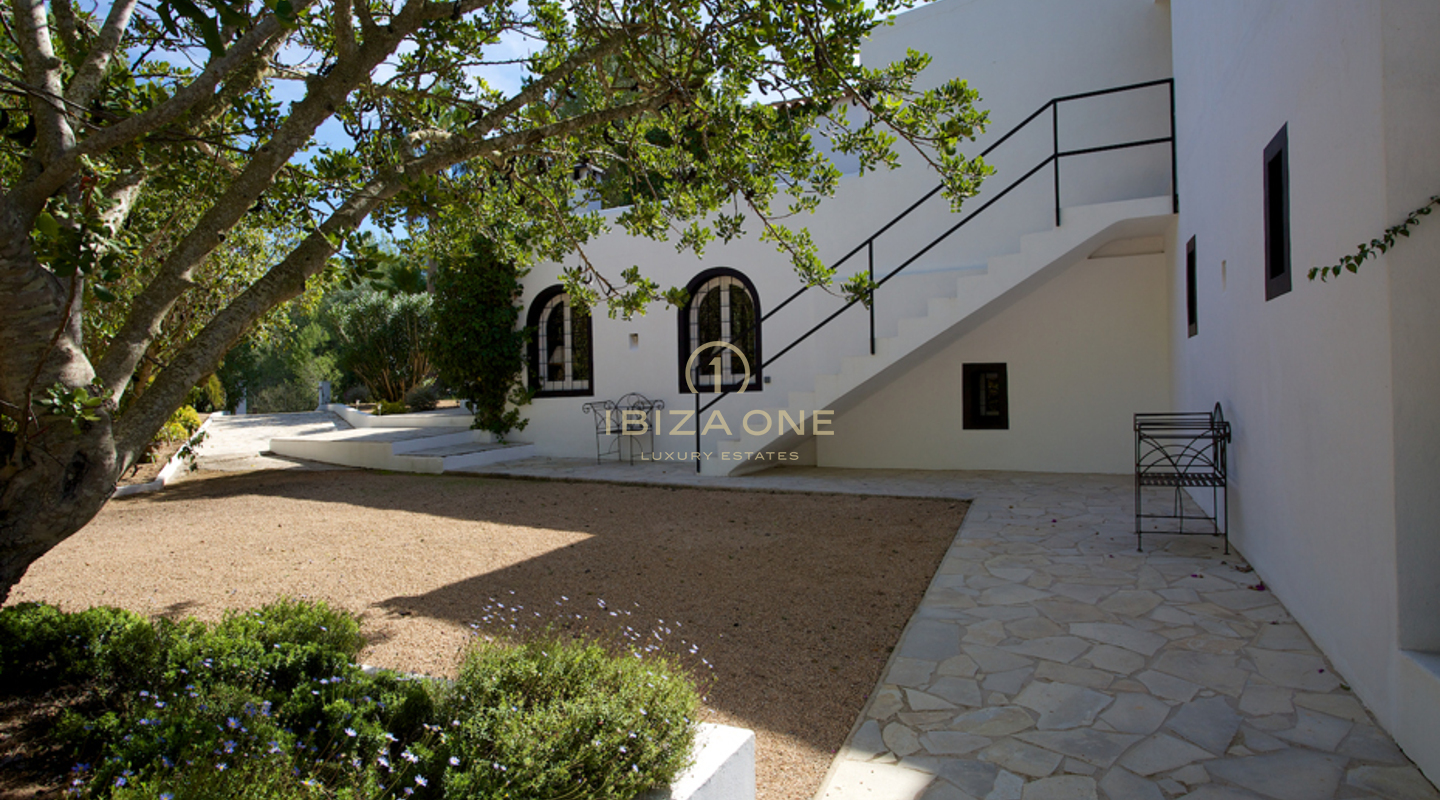 Villa representativa de lujo y acogedora en alquiler, Ibiza - Villa representativa de lujo y acogedora en venta, Ibiza
