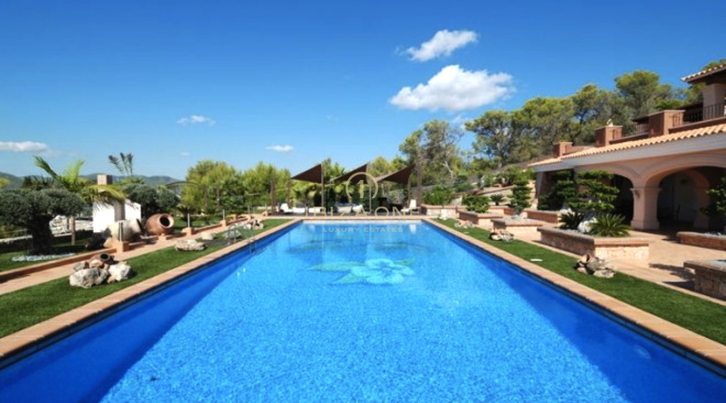 Sensationelle Luxusimmobilie / Villa mit herrlichem Blick auf Ibiza und das Meer in Can Rimbau zu verkaufen, Ibiza - Sensationelle Luxusimmobilie / Villa mit herrlichem Blick auf Ibiza und das Meer in Can Rimbau zu vermieten, Ibiza