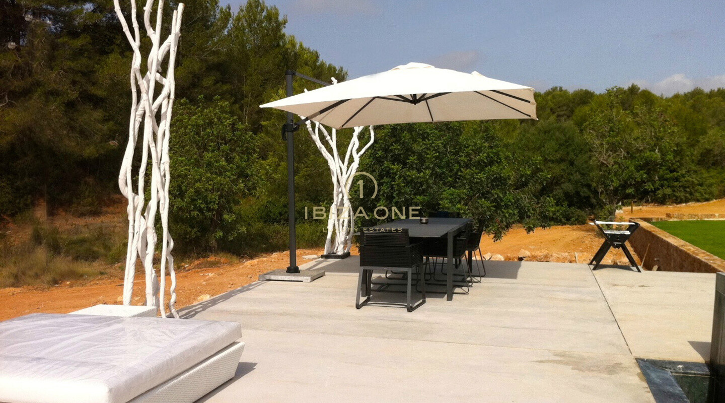 Villa di lusso e moderna in vendita a Santa Gertrudis, Ibiza - Villa di lusso e moderna in affitto a Santa Gertrudis, Ibiza