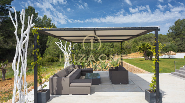 Luxuriöse und moderne Villa in Santa Gertrudis zu verkaufen, Ibiza - Luxuriöse und moderne Villa in Santa Gertrudis zu vermieten, Ibiza