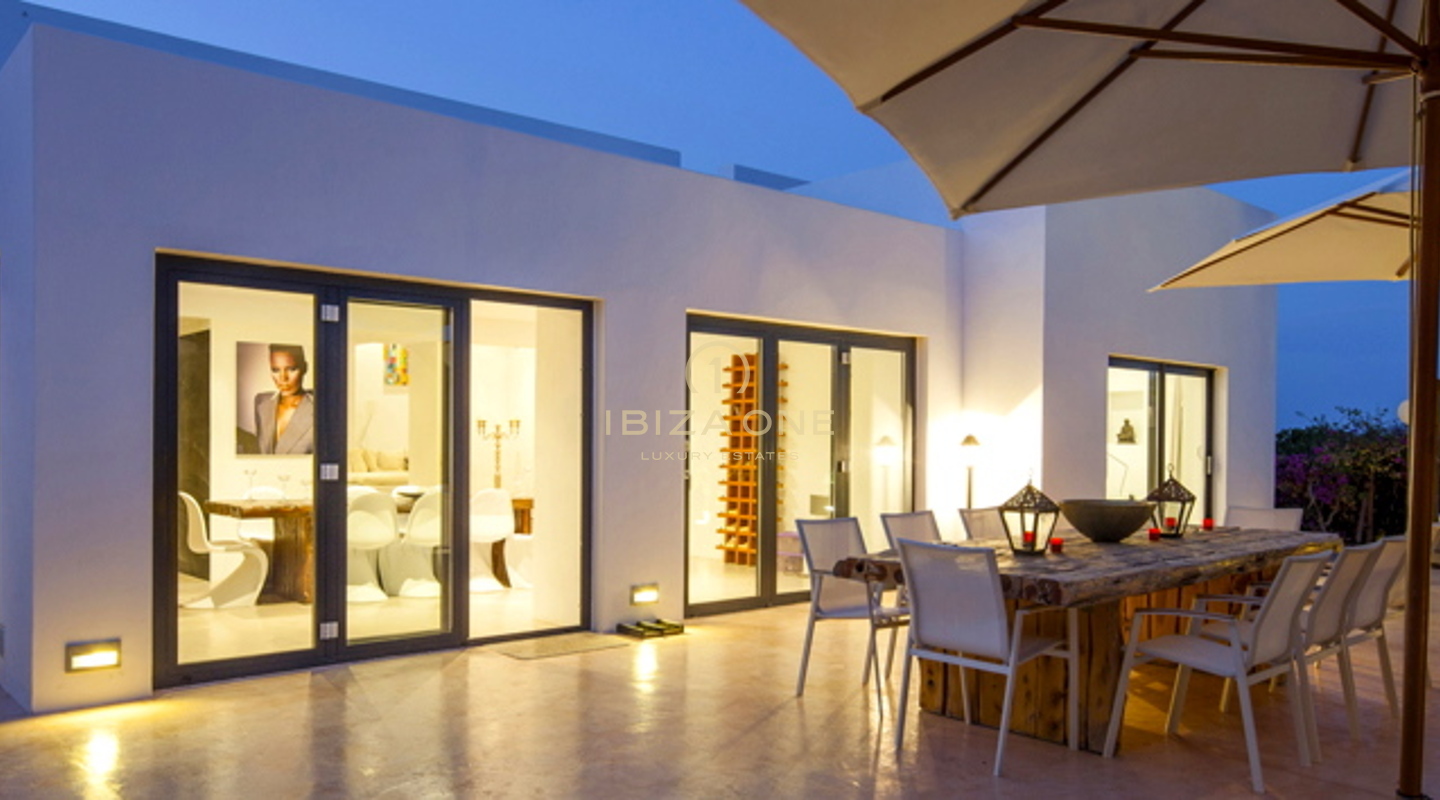 Impresionante villa de lujo con vistas panorámicas en venta, Ibiza - Impresionante villa de lujo con vistas panorámicas en alquiler, Ibiza