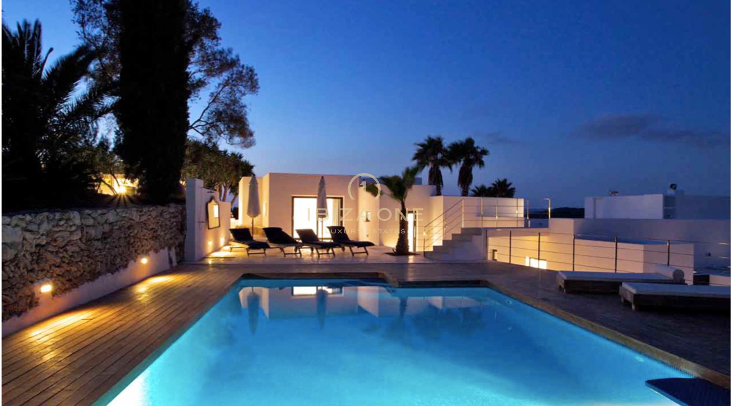 Luxe en indrukwekkende villa met panoramisch uitzicht te koop, Ibiza - Luxe en indrukwekkende villa met panoramisch uitzicht te huur, Ibiza