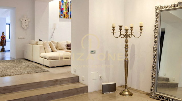Luxuriöse und beeindruckende Villa mit Panoramablick zu verkaufen, Ibiza - Luxuriöse und beeindruckende Villa mit Panoramablick zu vermieten, Ibiza