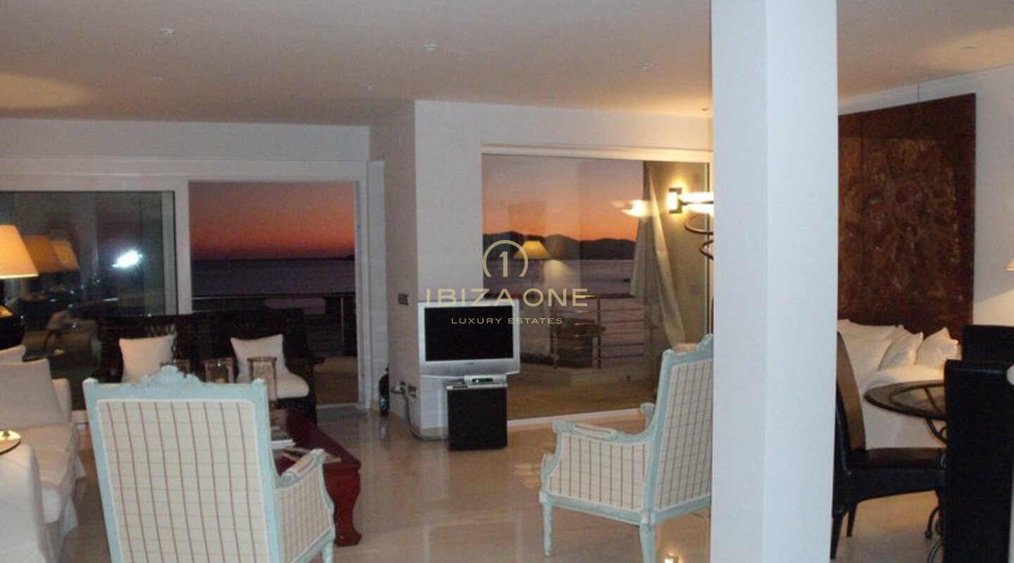 Luxuriöses Apartment in erster Meereslinie zu verkaufen, Ibiza - Luxuriöses Apartment in erster Meereslinie zu vermieten, Ibiza