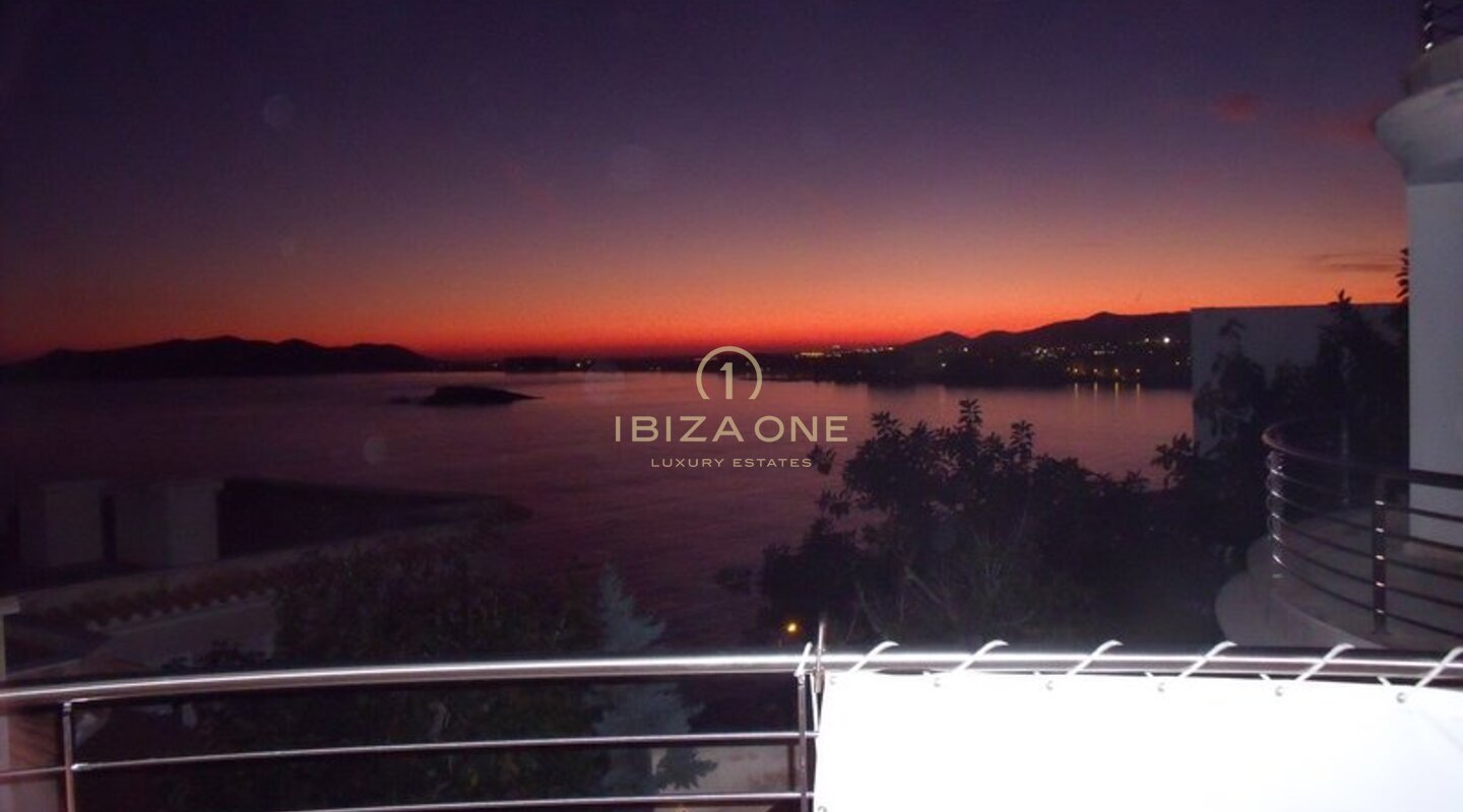 Luxury Seafrontline apartment for sale, Ibiza - Luxury Seafrontline apartment for rent, Ibiza