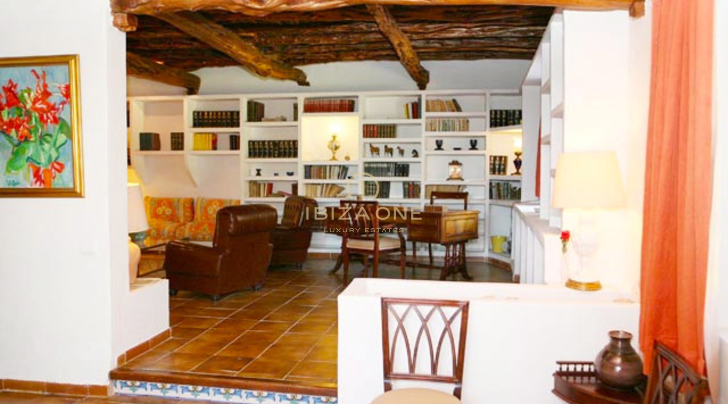 Finca di lusso con splendido e ampio giardino in vendita, Ibiza - Finca di lusso con splendido e ampio giardino in affitto, Ibiza
