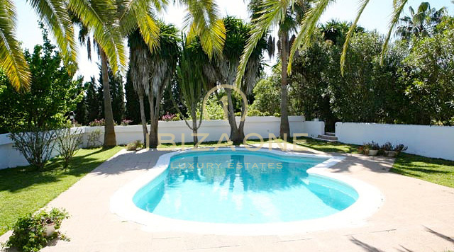 Finca de luxe avec beau et immense jardin à vendre, Ibiza - Finca de luxe avec beau et immense jardin à louer, Ibiza