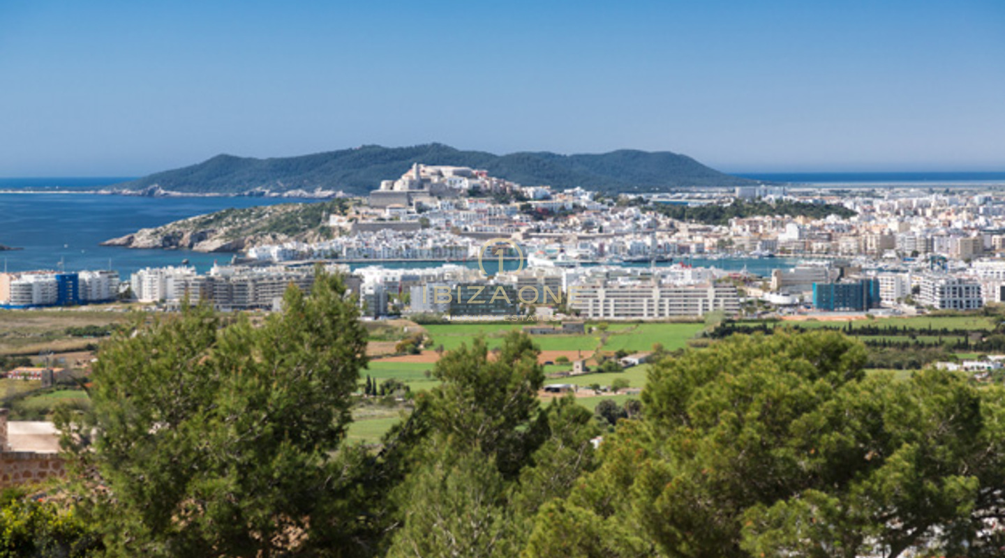 Can Rimbau : Belle villa de luxe à Ibiza avec de belles vues sur Ibiza et la mer à louer, Ibiza