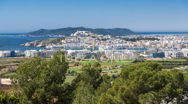 Can Rimbau: Prachtige luxe villa op Ibiza met prachtig uitzicht op Ibiza en de zee te huur, Ibiza
