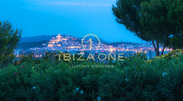 Can Rimbau : Belle villa de luxe à Ibiza avec de belles vues sur Ibiza et la mer à louer, Ibiza