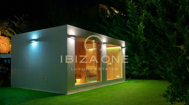 Can Rimbau : Beautiful luxury villa in Ibiza with beautiful views to Ibiza and the sea for rent, Ibiza
