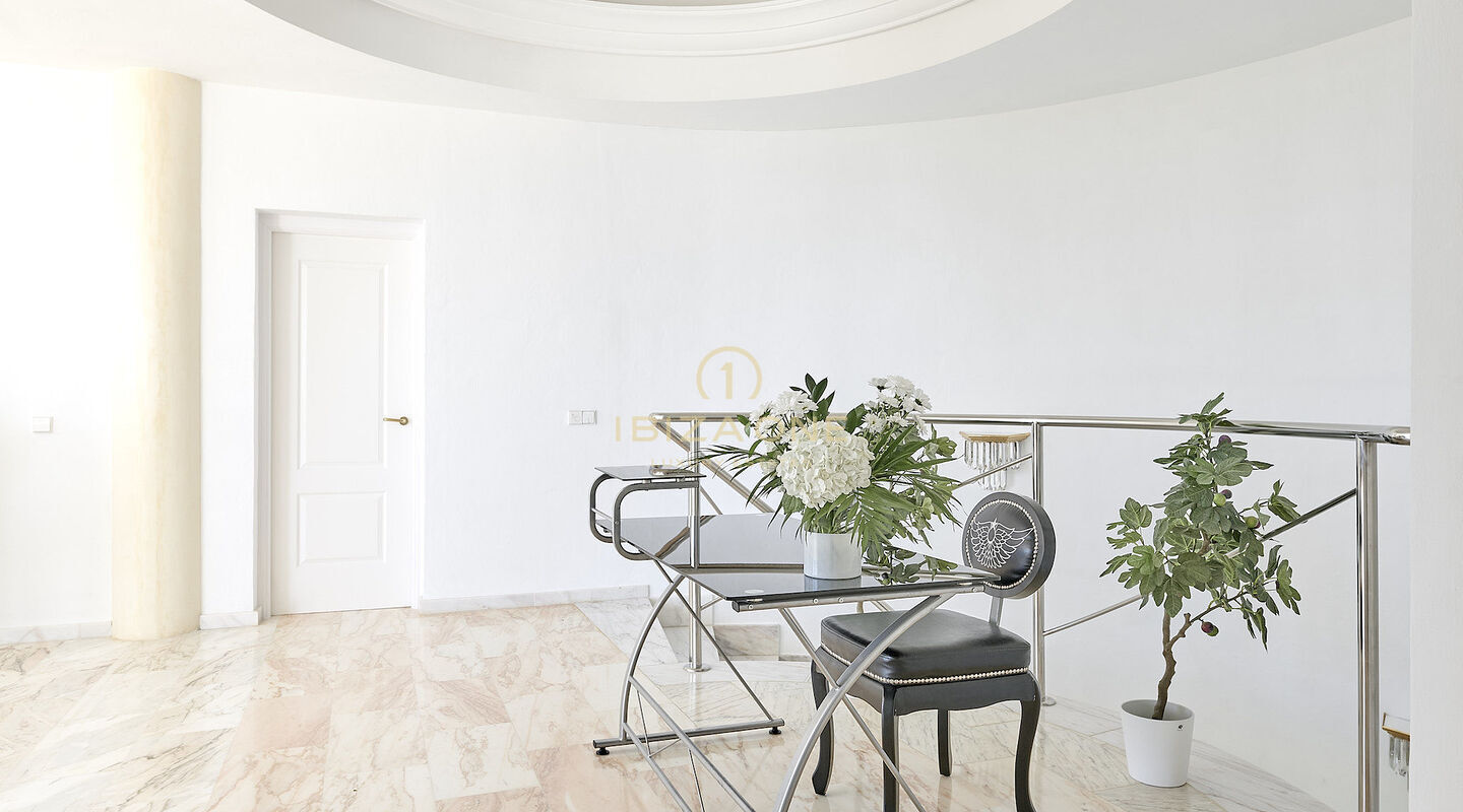 Can Rimbau : Belle villa de luxe à Ibiza avec de belles vues sur Ibiza et la mer à louer, Ibiza