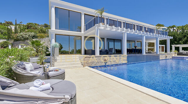 Can Rimbau : Belle villa de luxe à Ibiza avec de belles vues sur Ibiza et la mer à louer, Ibiza