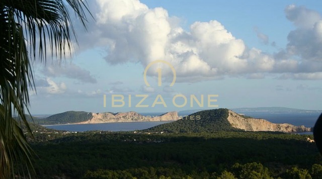 Villa de luxe en bord de mer à louer, Ibiza - Villa de luxe en bord de mer à vendre, Ibiza