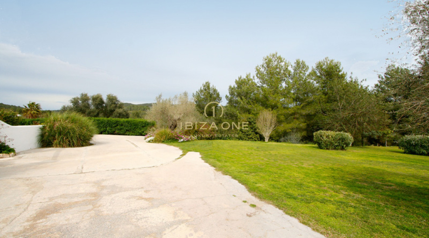 Luxe en charmante finca op een prachtige idyllische locatie te koop, Ibiza - Luxe en charmante finca op een prachtige idyllische locatie te huur, Ibiza
