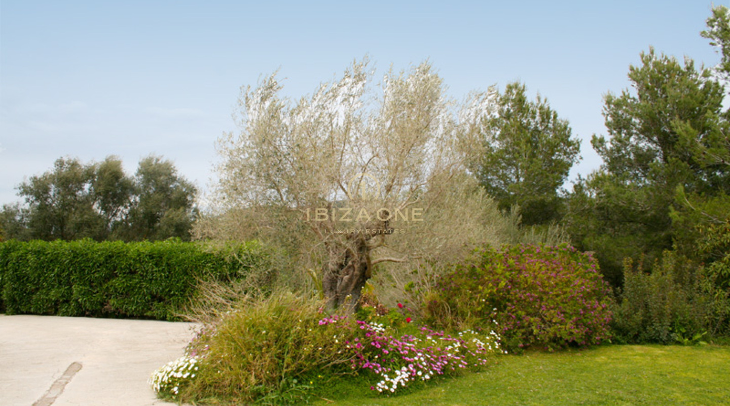 Luxury and Charming finca in a beautiful idyllic location for sale, Ibiza - Luxury and Charming finca in a beautiful idyllic location for rent, Ibiza