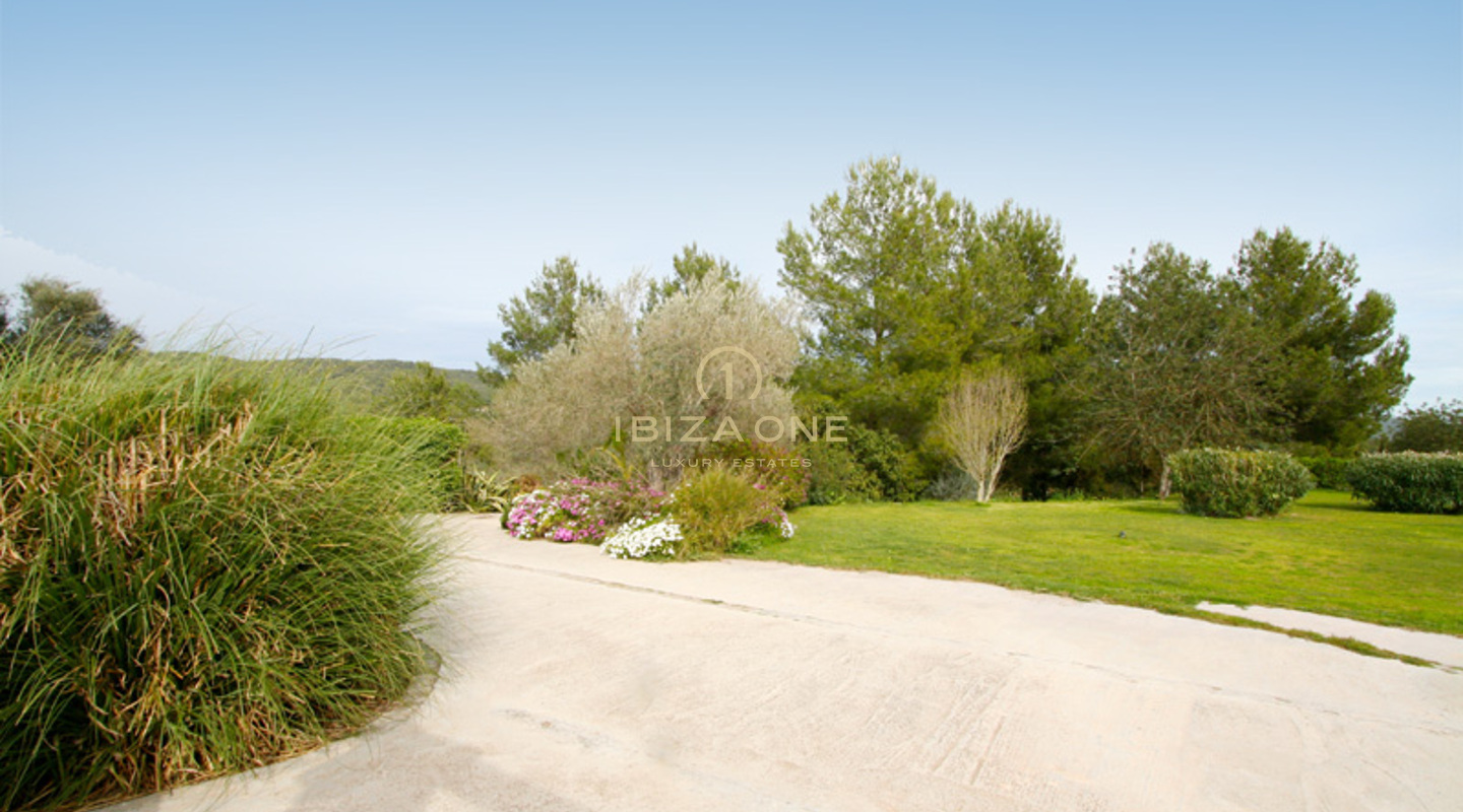 Finca di lusso e affascinante in una splendida posizione idilliaca in vendita, Ibiza - Finca di lusso e affascinante in una splendida posizione idilliaca in affitto, Ibiza