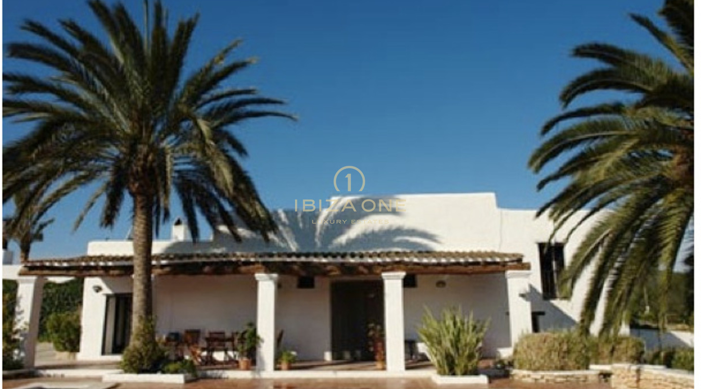Luxe en charmante finca op een prachtige idyllische locatie te koop, Ibiza - Luxe en charmante finca op een prachtige idyllische locatie te huur, Ibiza
