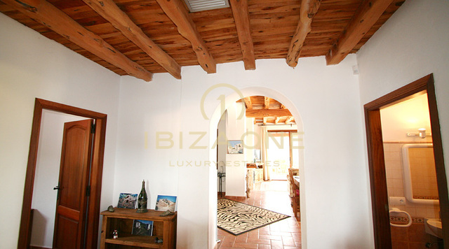 Fantástica propiedad / villa de lujo con casa de invitados en gran parcela en venta, Ibiza - Fantástica propiedad / villa de lujo con casa de invitados en gran parcela en alquiler, Ibiza