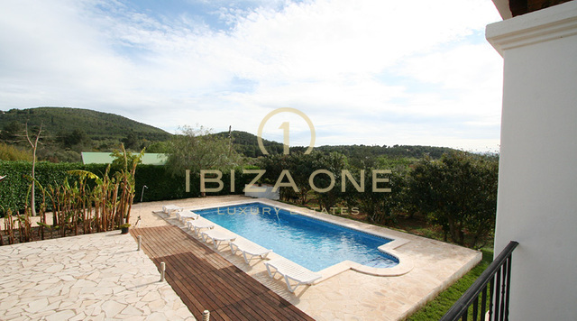 Fantastique propriété de luxe / villa avec maison d'hôtes sur grand terrain à vendre, Ibiza - Fantastique propriété de luxe / villa avec maison d'hôtes sur grand terrain à louer, Ibiza