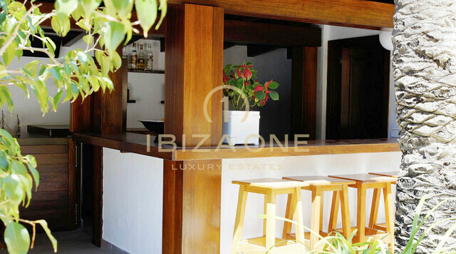 Stately 11 room luxury mansion with stunning view to Ibiza and the sea for sale - luxury villa for rent, Ibiza