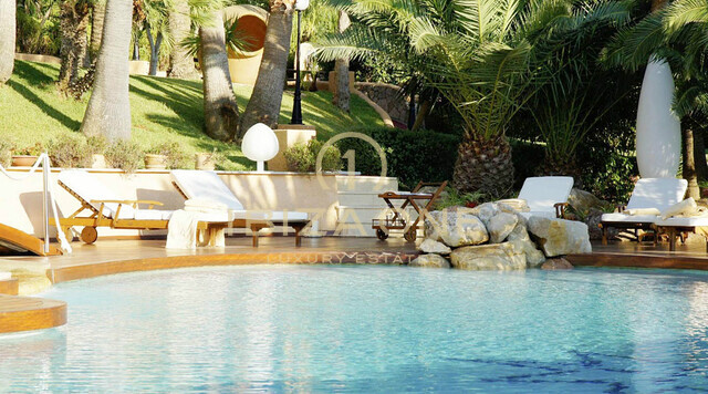 Villa de luxe majestueuse de 11 pièces avec vue imprenable sur Ibiza et la mer à vendre - villa de luxe à louer, Ibiza