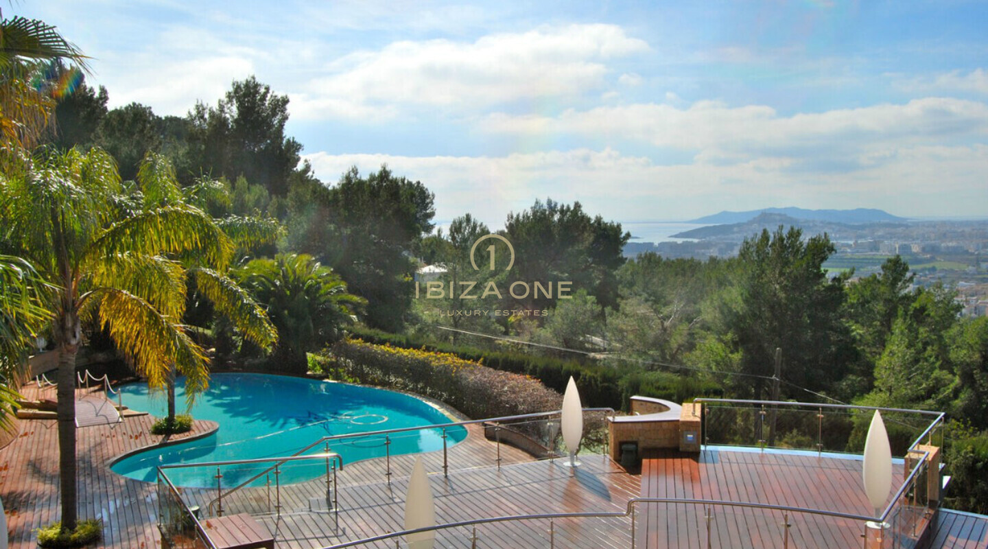 Stately 11 room luxury mansion with stunning view to Ibiza and the sea for sale - luxury villa for rent, Ibiza