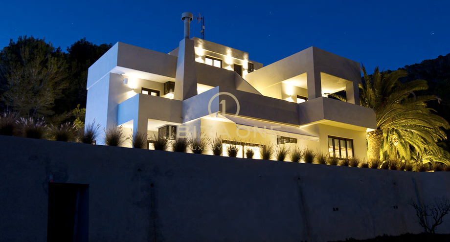 Фотографии объектов недвижимости