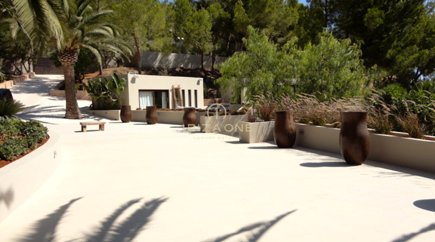 Luxuriöse und moderne Neubauvilla in toller Lage zu verkaufen, Ibiza - Luxuriöse und moderne Neubauvilla in toller Lage zu vermieten, Ibiza