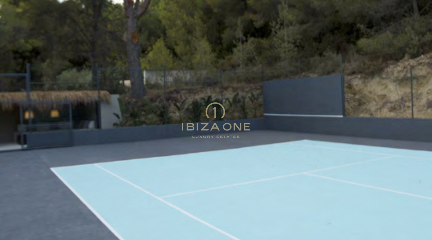 Luxuriöse und moderne Neubauvilla in toller Lage zu verkaufen, Ibiza - Luxuriöse und moderne Neubauvilla in toller Lage zu vermieten, Ibiza