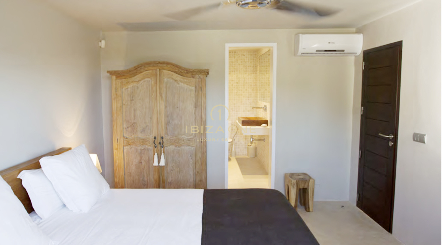 Luxe en moderne nieuwbouw villa op een geweldige locatie te koop, Ibiza - Luxe en moderne nieuwbouw villa op een geweldige locatie te huur, Ibiza