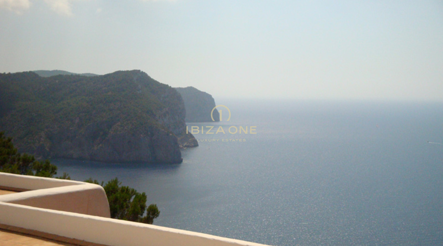 Luxury Impressive frontline villa with magnificent panoramic view for sale, Ibiza - Luxury Impressive frontline villa with magnificent panoramic view for rent, Ibiza