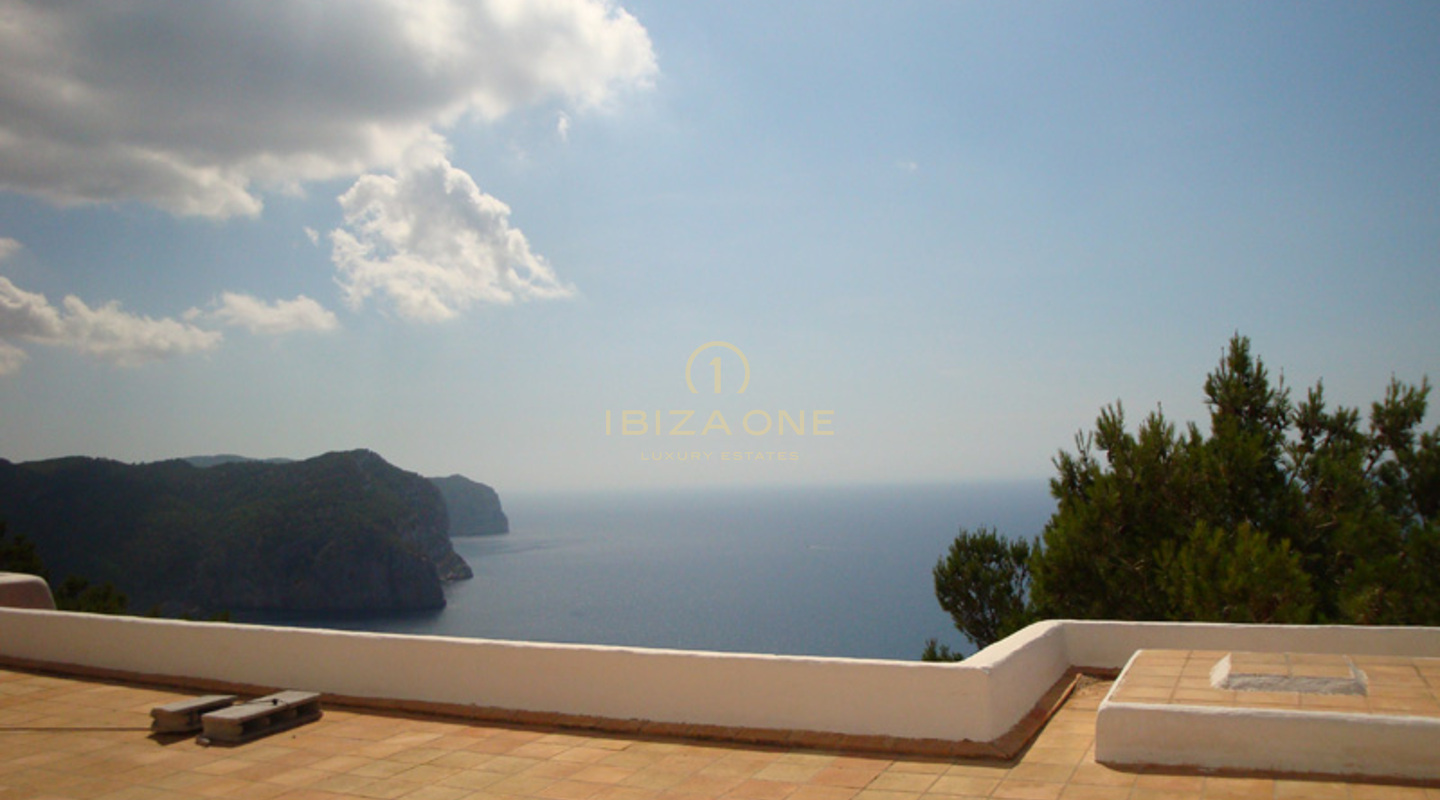 Lussuosa e imponente villa in prima linea con magnifica vista panoramica in vendita, Ibiza - Lussuosa e imponente villa in prima linea con magnifica vista panoramica in affitto, Ibiza
