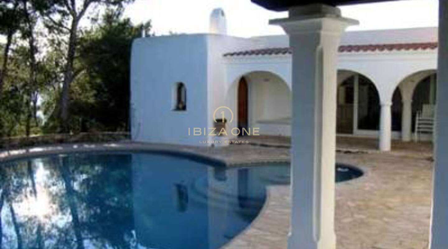Lussuosa e imponente villa in prima linea con magnifica vista panoramica in vendita, Ibiza - Lussuosa e imponente villa in prima linea con magnifica vista panoramica in affitto, Ibiza