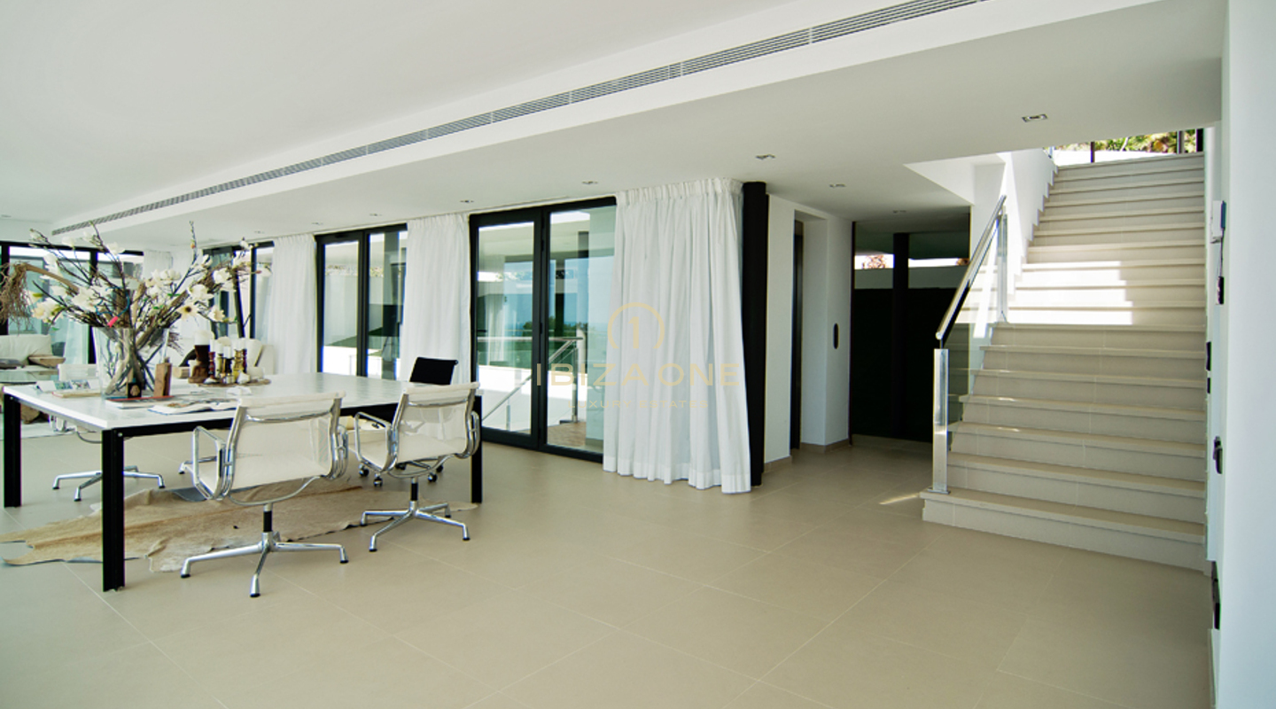 Lujosa y excepcional villa de diseño moderno en Vista Alegre en venta, Ibiza - Lujosa y excepcional villa de diseño moderno en Vista Alegre en alquiler, Ibiza