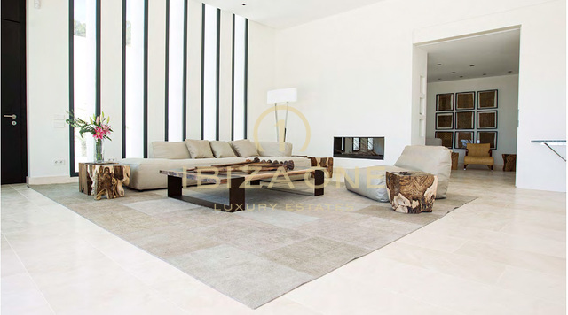 Magnifique villa moderne avec vue imprenable sur la mer à vendre, Ibiza - Magnifique villa moderne avec vue imprenable sur la mer à louer, Ibiza