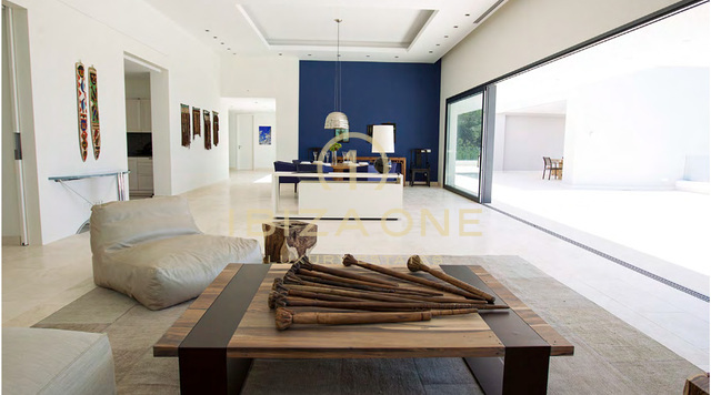 Magnifique villa moderne avec vue imprenable sur la mer à vendre, Ibiza - Magnifique villa moderne avec vue imprenable sur la mer à louer, Ibiza