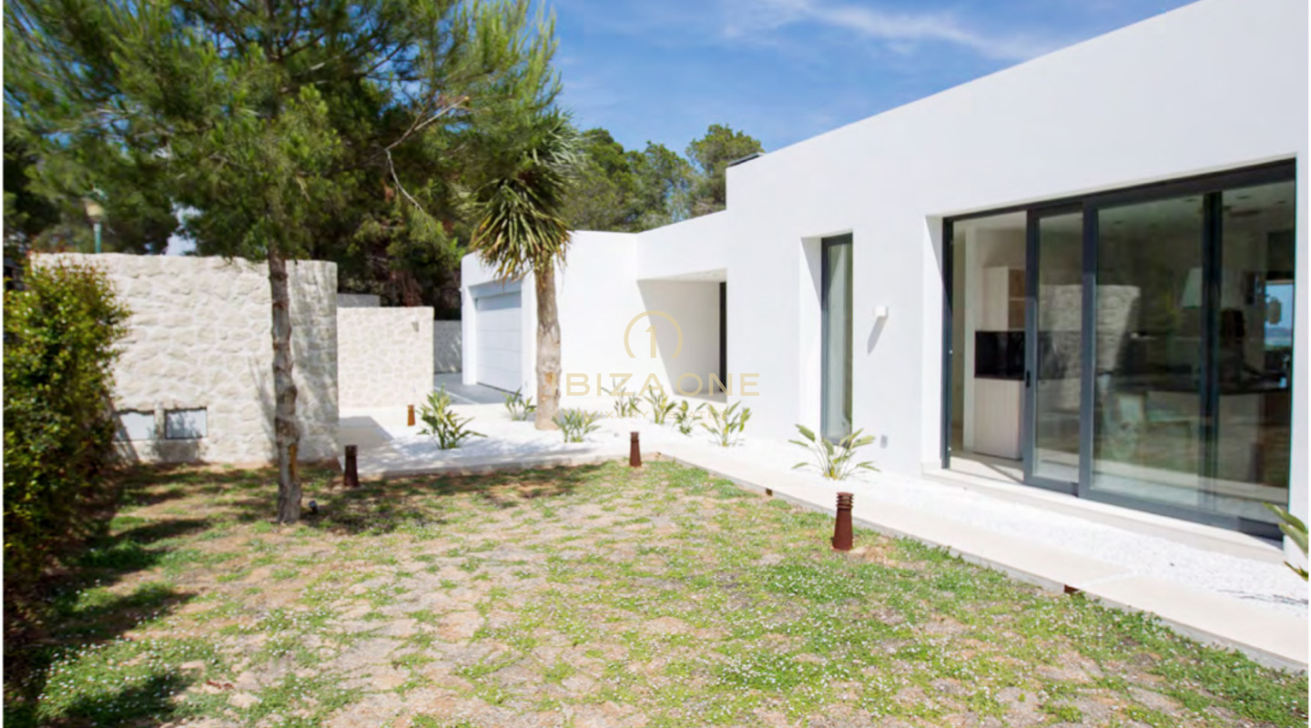 Magnifique villa moderne avec vue imprenable sur la mer à vendre, Ibiza - Magnifique villa moderne avec vue imprenable sur la mer à louer, Ibiza