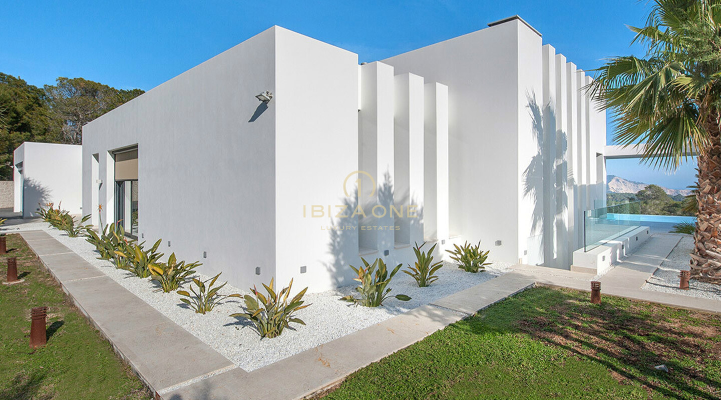 Magnifique villa moderne avec vue imprenable sur la mer à vendre, Ibiza - Magnifique villa moderne avec vue imprenable sur la mer à louer, Ibiza