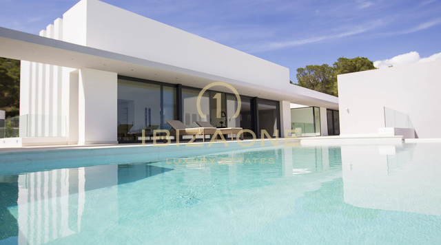 Magnifique villa moderne avec vue imprenable sur la mer à vendre, Ibiza - Magnifique villa moderne avec vue imprenable sur la mer à louer, Ibiza