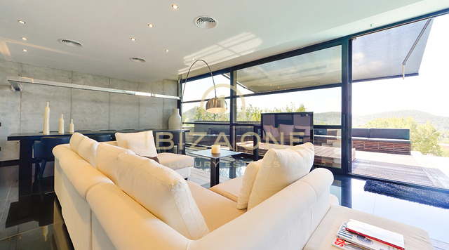 Sensationele luxe villa dichtbij Ibiza te huur en luxe villa te koop, Ibiza
