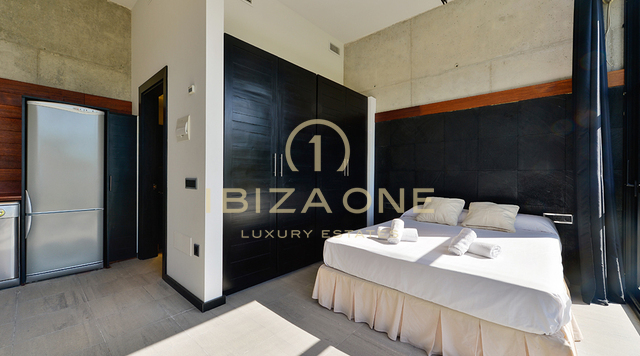 Sensationele luxe villa dichtbij Ibiza te huur en luxe villa te koop, Ibiza