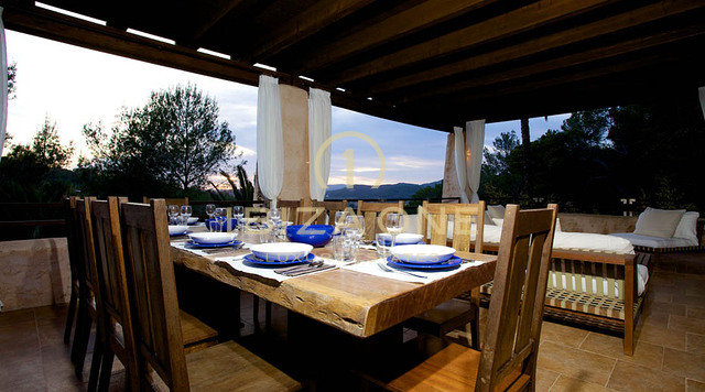 Finca señorial de lujo con gran parcela - cerca de Ibiza y Santa Eulalia en venta, Ibiza - Finca señorial de lujo con gran parcela - cerca de Ibiza y Santa Eulalia en alquiler, Ibiza