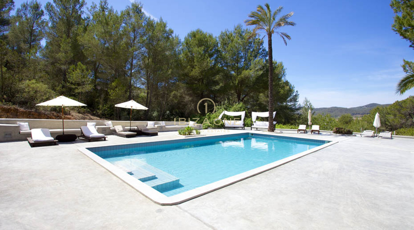 Luxury and manorial finca with huge plot - close to Ibiza and Santa Eulalia for sale, Ibiza - Luxury and manorial finca with huge plot - close to Ibiza and Santa Eulalia for rent, Ibiza