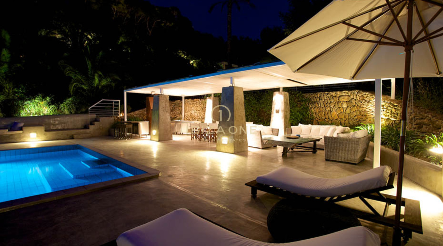 Finca señorial de lujo con gran parcela - cerca de Ibiza y Santa Eulalia en venta, Ibiza - Finca señorial de lujo con gran parcela - cerca de Ibiza y Santa Eulalia en alquiler, Ibiza