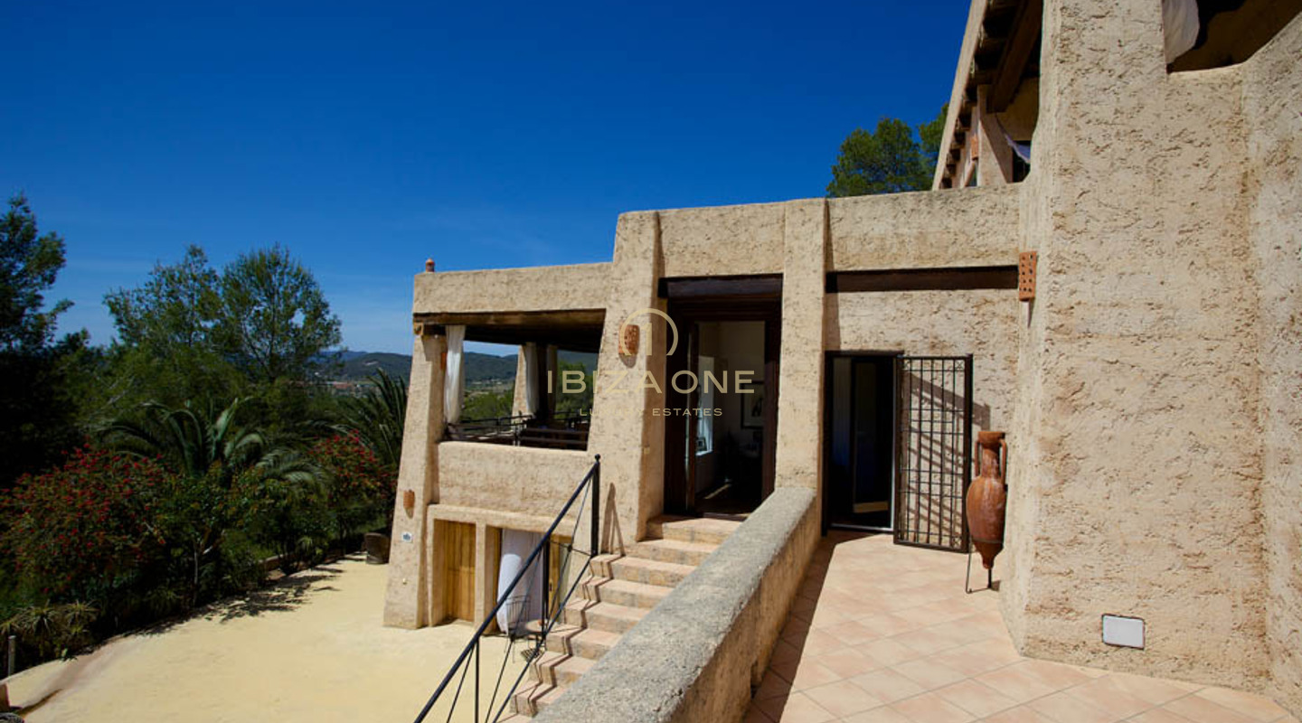 Luxury and manorial finca with huge plot - close to Ibiza and Santa Eulalia for sale, Ibiza - Luxury and manorial finca with huge plot - close to Ibiza and Santa Eulalia for rent, Ibiza