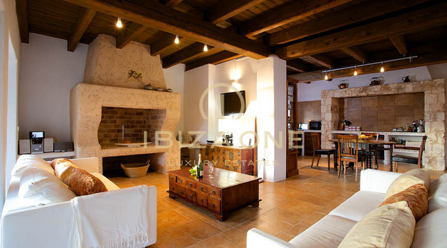 Luxury and manorial finca with huge plot - close to Ibiza and Santa Eulalia for sale, Ibiza - Luxury and manorial finca with huge plot - close to Ibiza and Santa Eulalia for rent, Ibiza